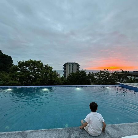 Hotel Biota Kvariati Luaran gambar