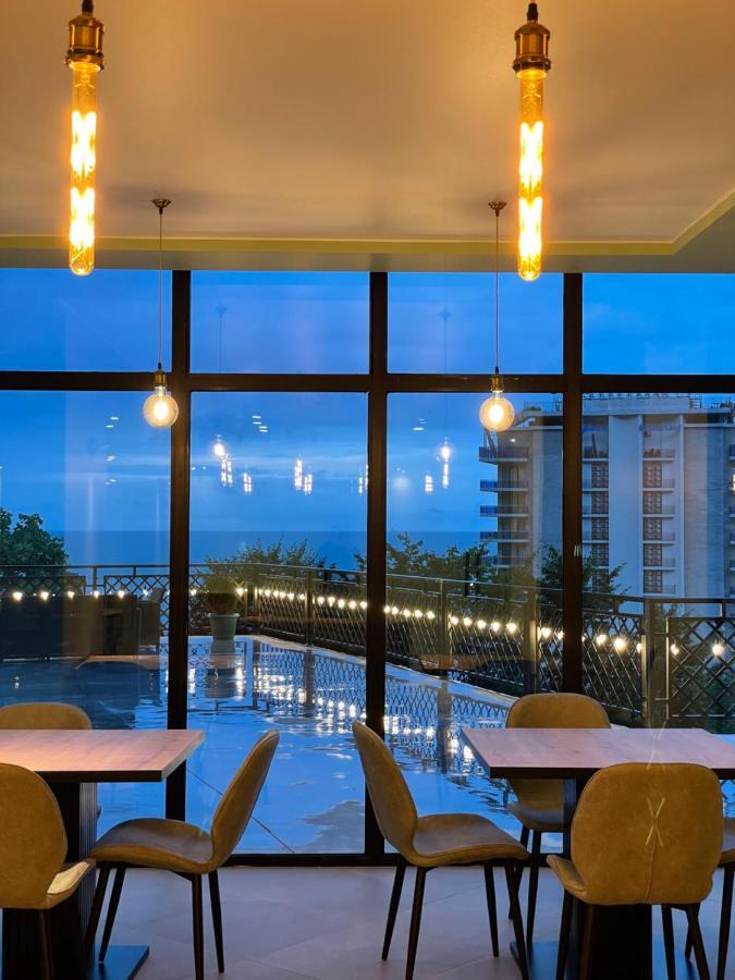 Hotel Biota Kvariati Luaran gambar